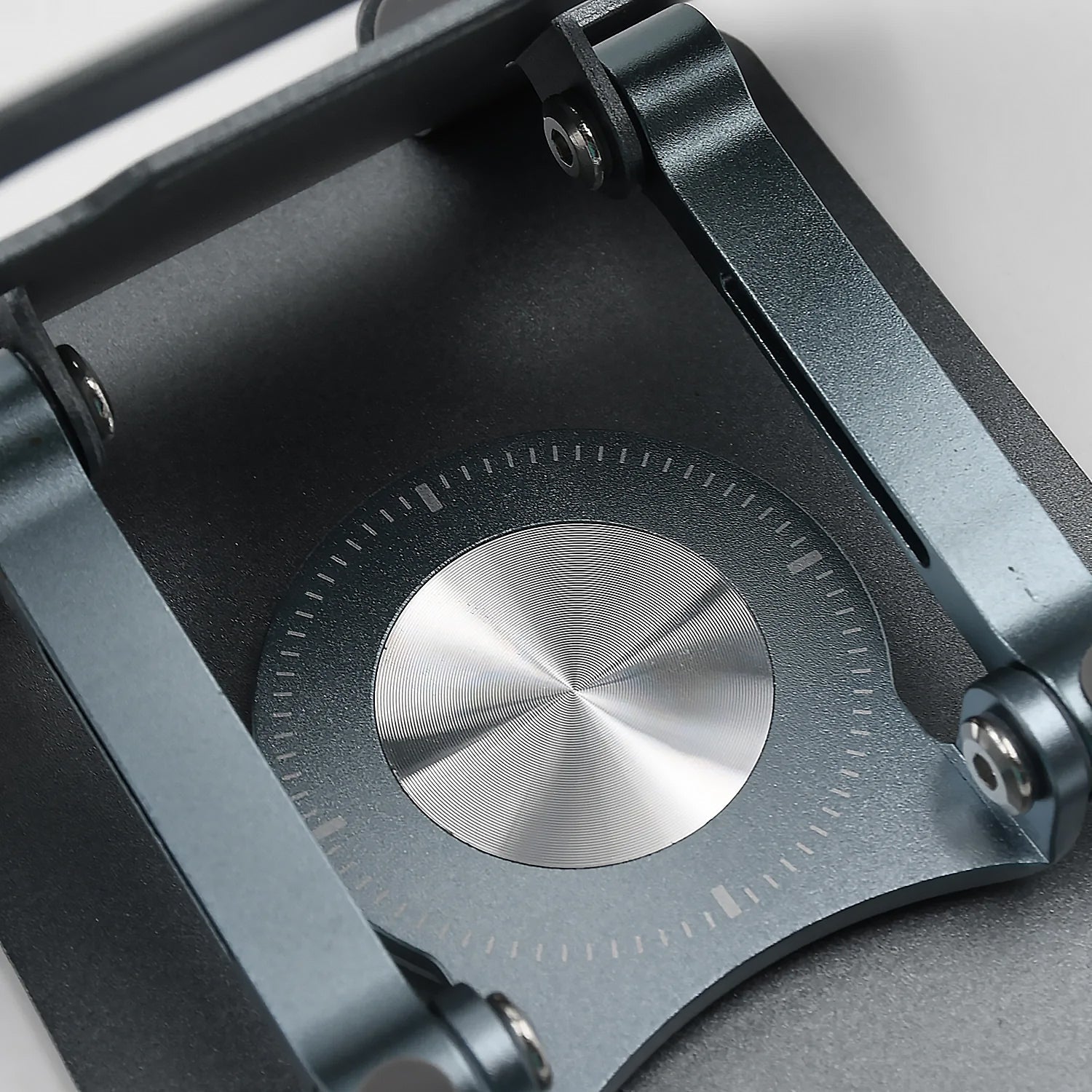 360° Rotating Aluminum Alloy Laptop Stand