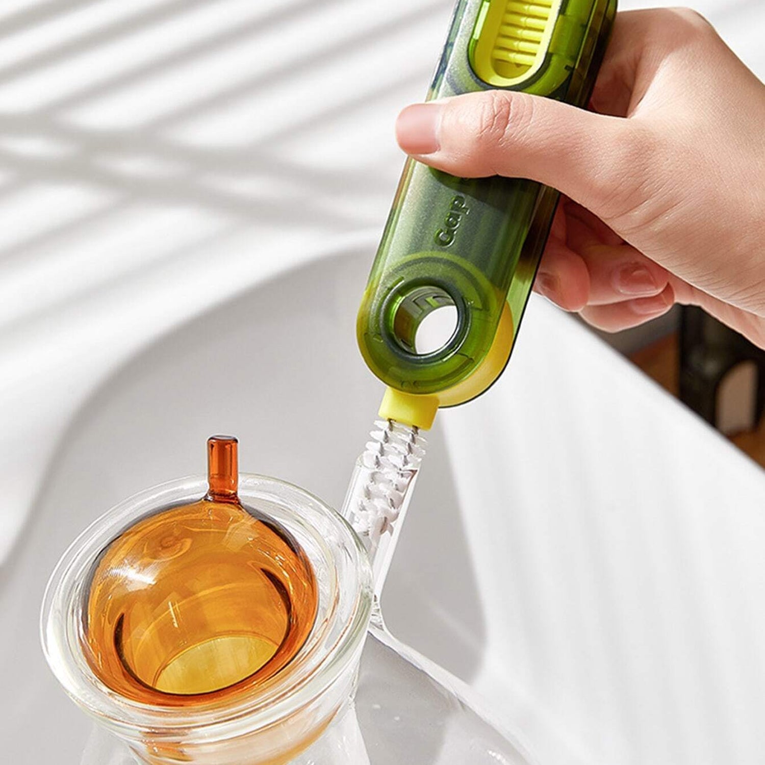 3-in-1 Bottle and Cup Cleaning Brush