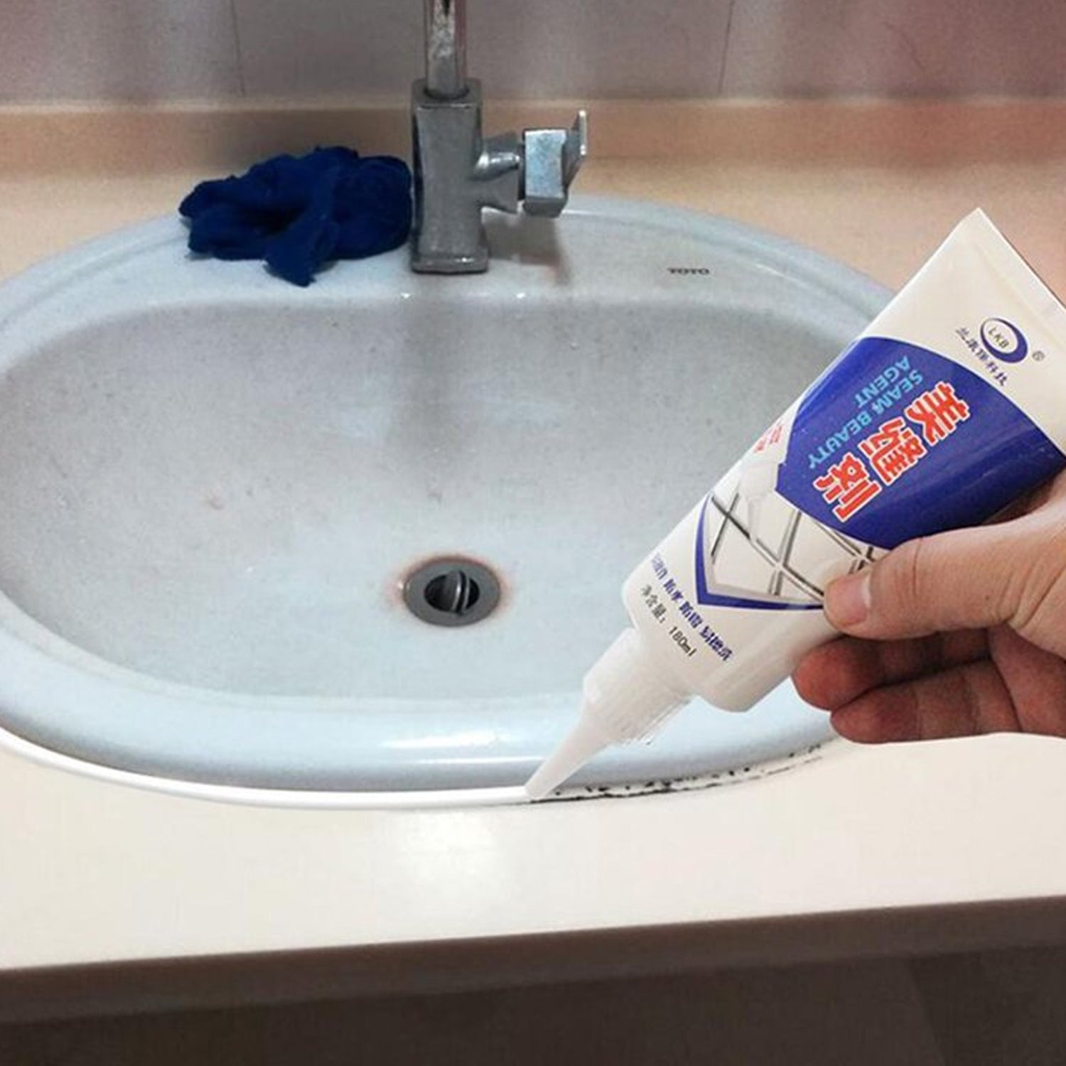 Multi-Surface Waterproof Sealant Tube