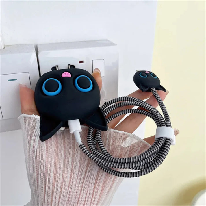 iPhone Charger Protector – Black Kitty