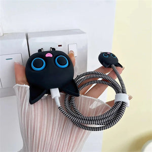 iPhone Charger Protector – Black Kitty