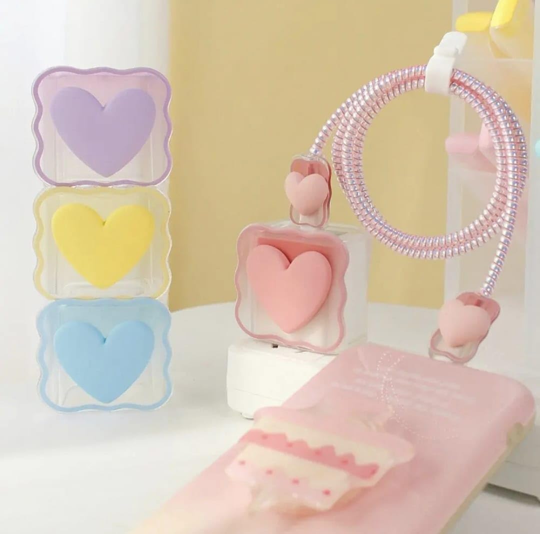 iPhone Charger Protector – Sweetheart Spark 'Pink'