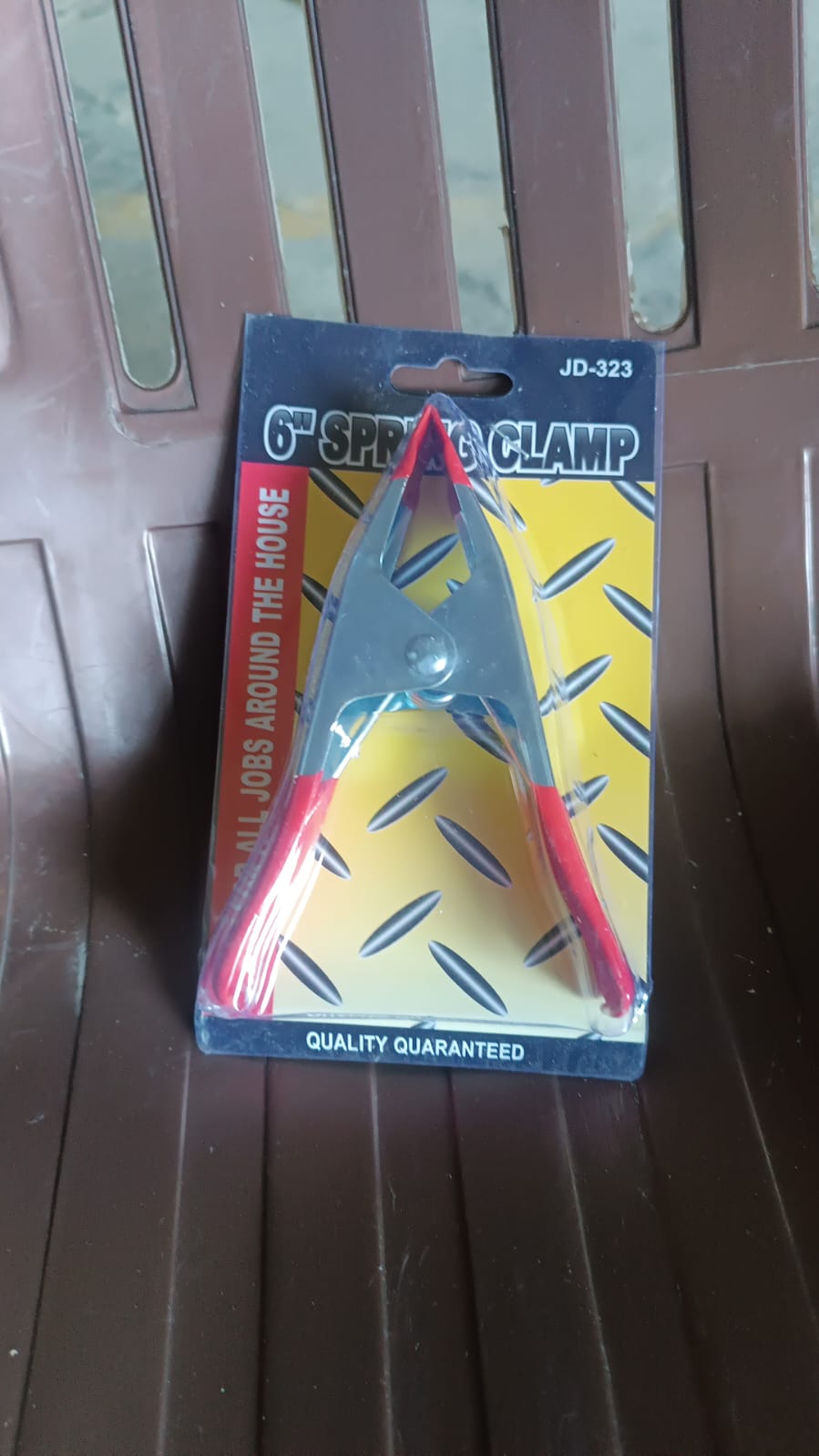 Heavy-Duty Spring Clamp 6"