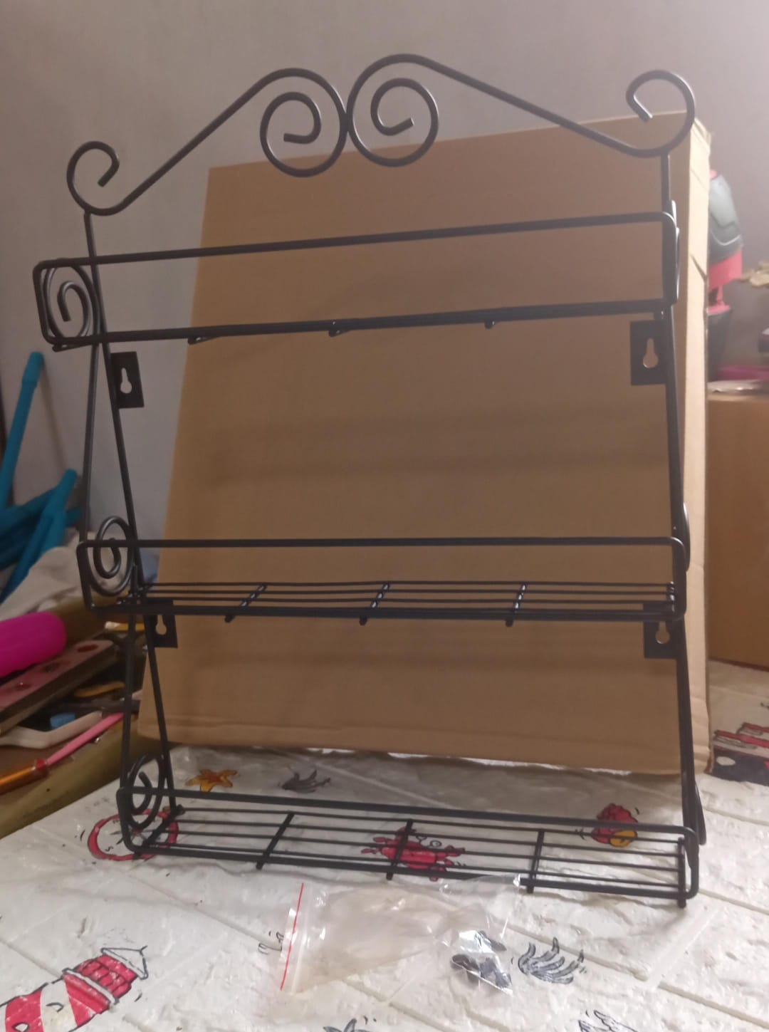 Wall Mounted Iron Shelf with 3 Racks