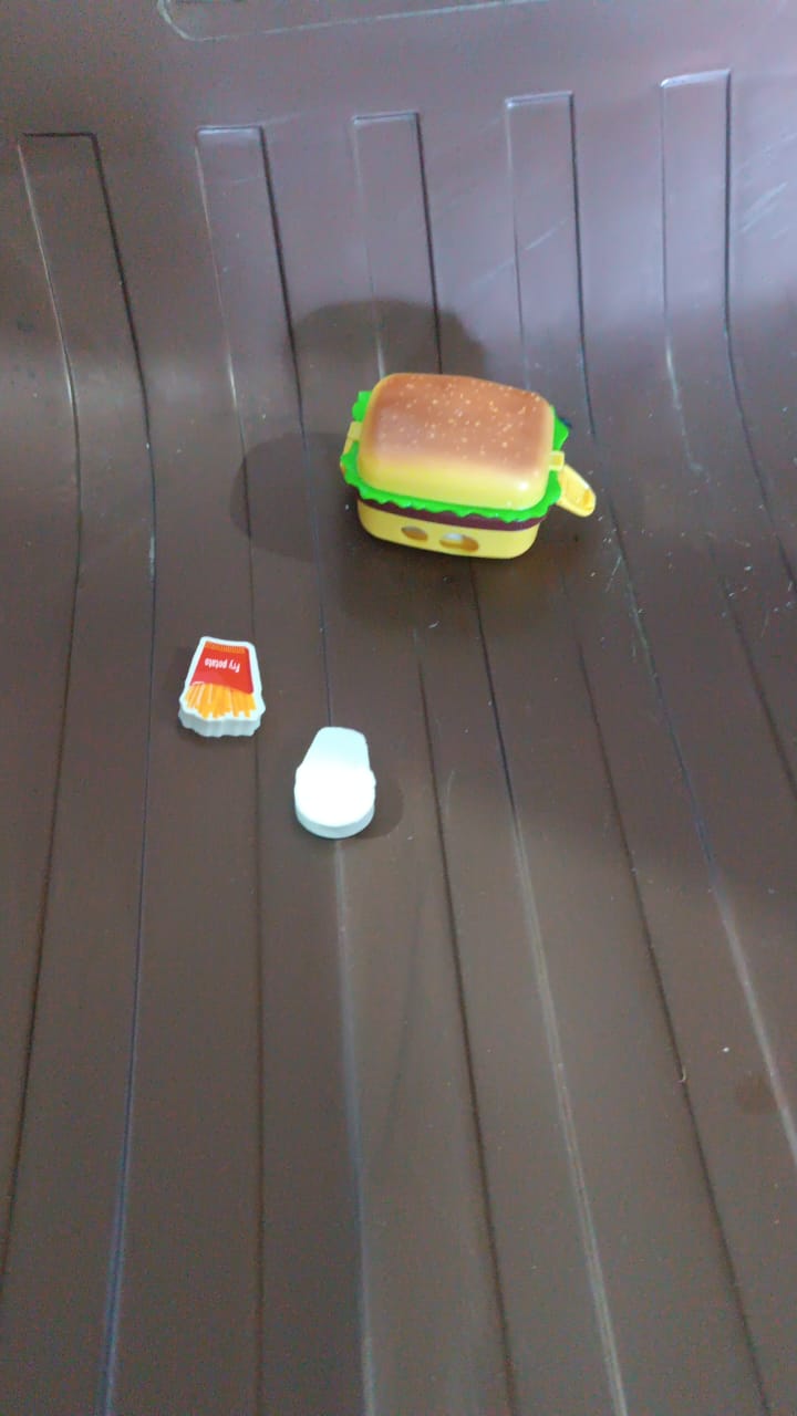 Burger-Shaped Double Hole Sharpener