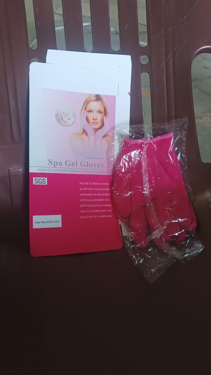Soft Moisturizing Gloves for Dry Hands
