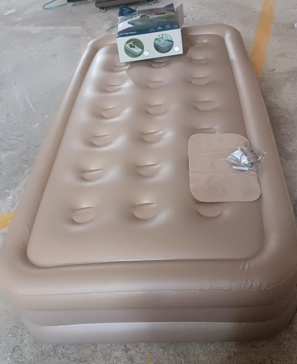 AirEase™ Deluxe Foldable Inflatable Airbed